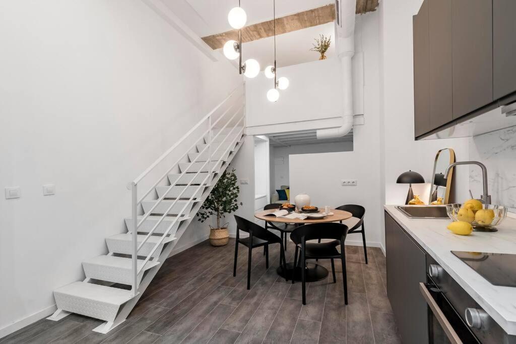 Apartamento Beautiful And Cosy Flat La Latina-Rastro-Der Madrid Exterior foto